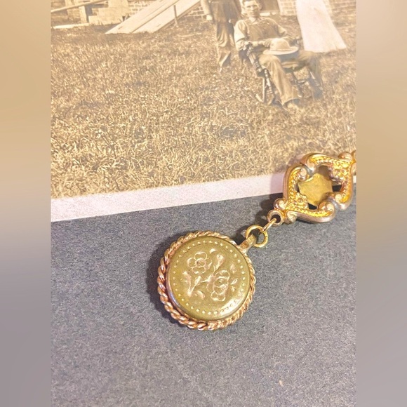 Vintage Gold Filled Floral Adorned Compass and Filagree Link Pendant Fob Charm - Picture 10 of 11